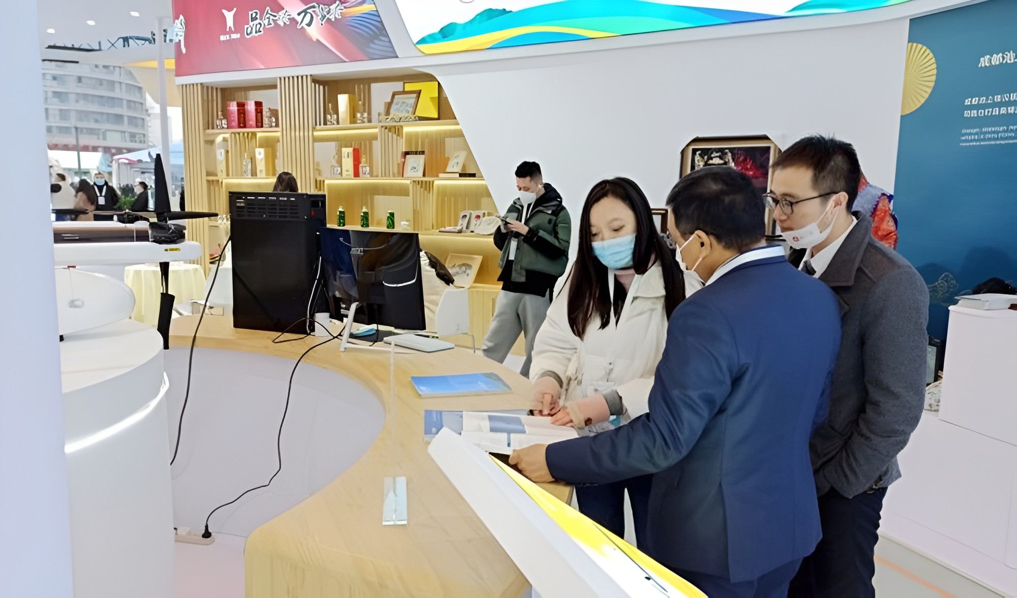 JOUAV Shows Newly Updated CW-15 and CW-007 Drone at the EXPO 2020 Dubai ...