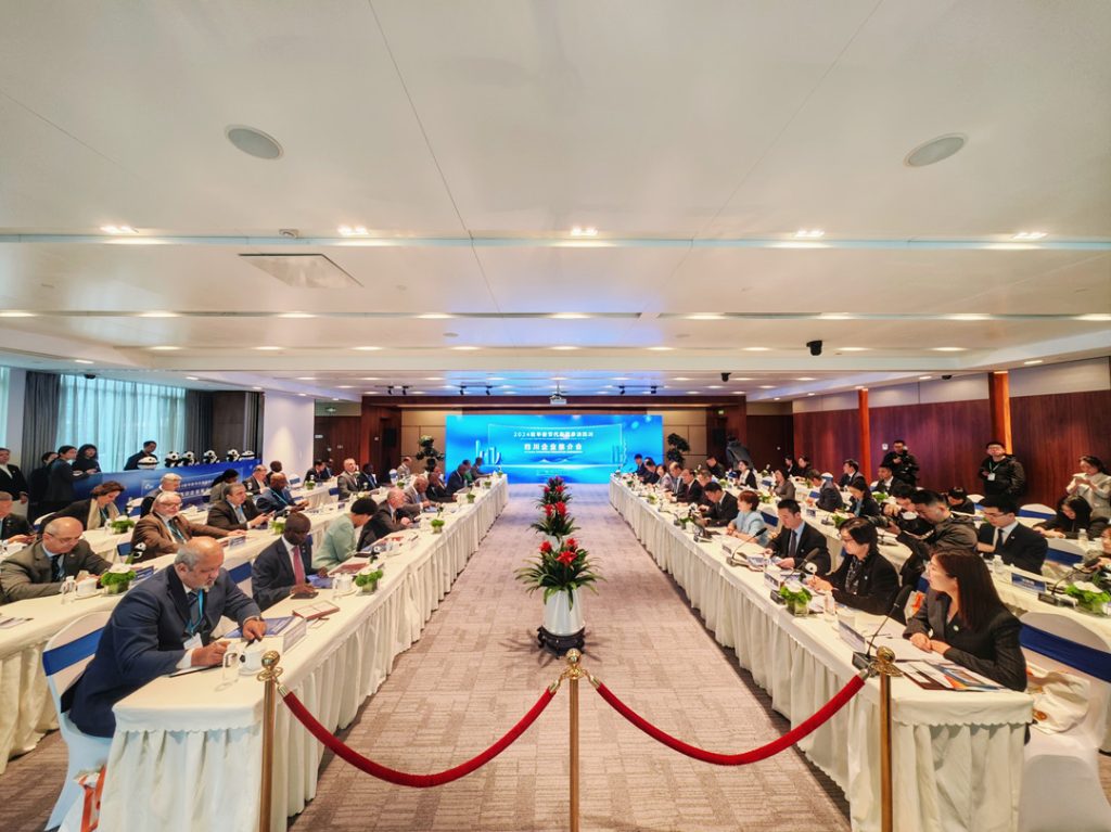 JOUAV participated in 2024 Sichuan Enterprises Promotion Conference