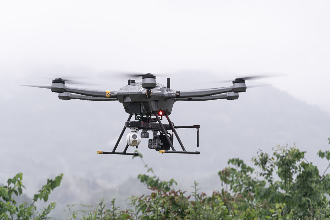 JOUAV PH-20 flying in the rain