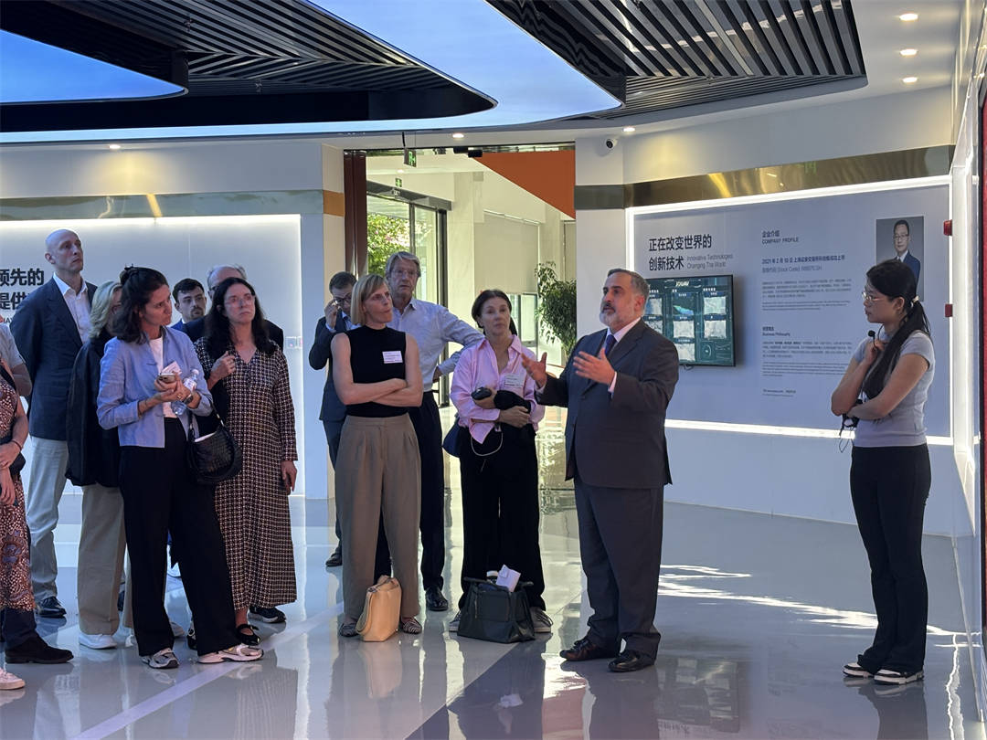 German delegation learns about JOUAV industrial UAVs